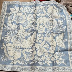 Floral double sided Jacquard Blue & Cream tea towel Williams Sonoma